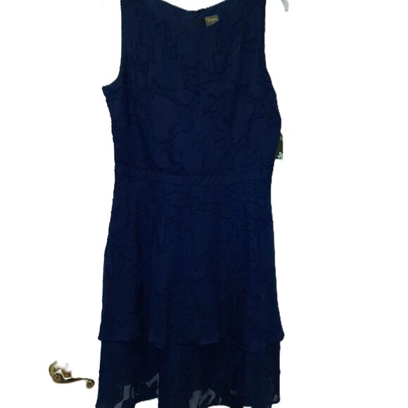 Parker Navy Blue Embossed Floral Sleeveless Dress Sz 12 NWT /B20 - Picture 2 of 11